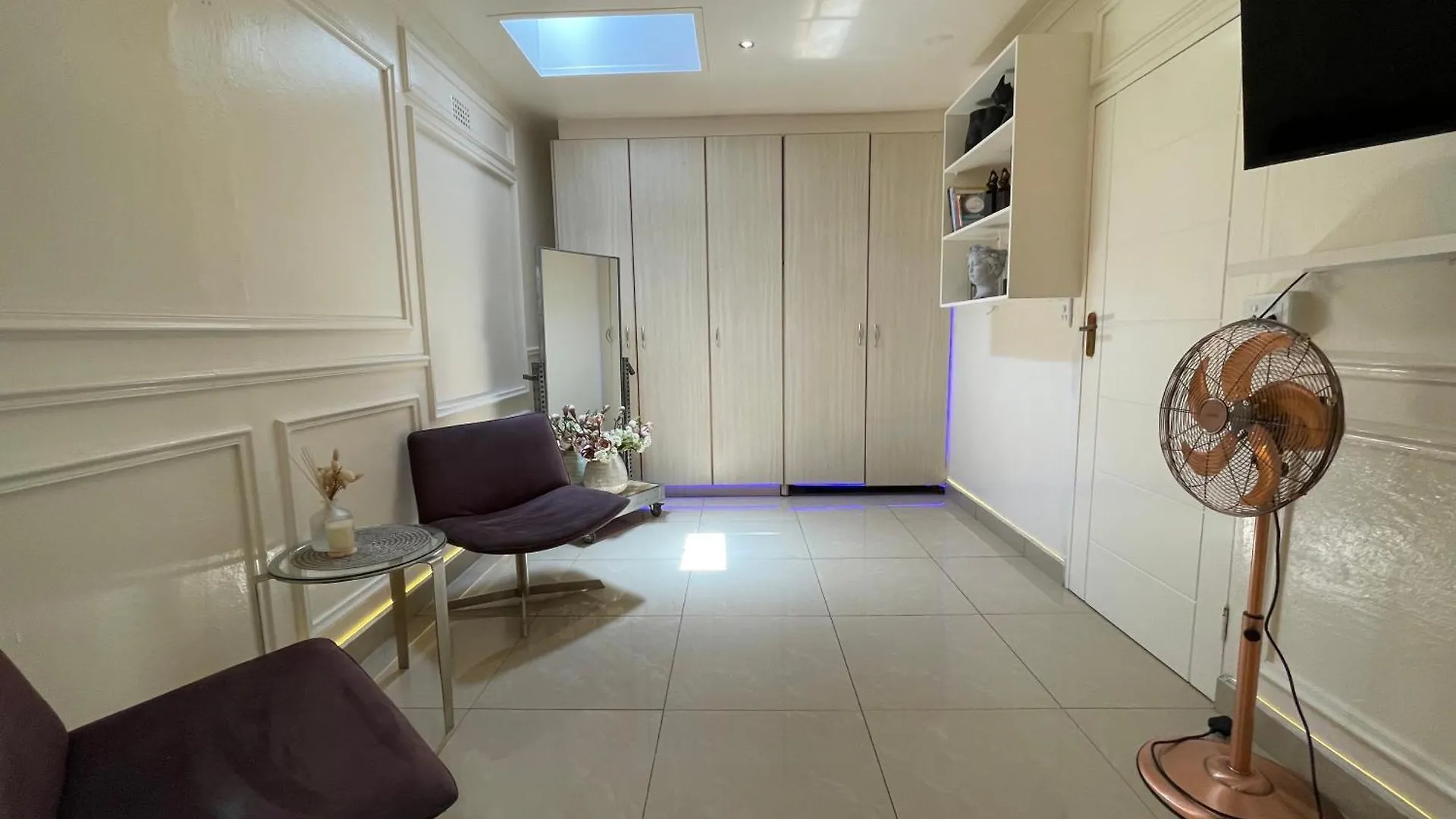 Two Bedroom Apartment Cape Town