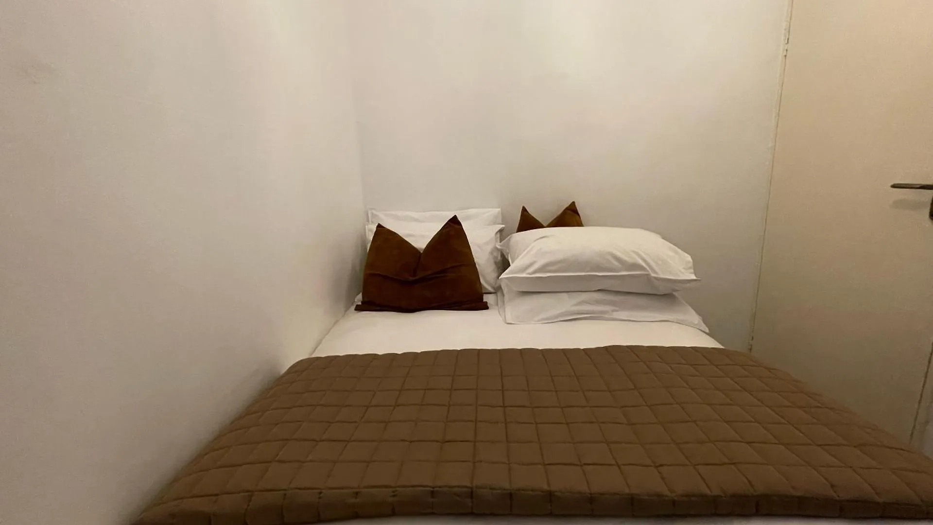 Two Bedroom Apartment Cape Town 0*,  South Africa