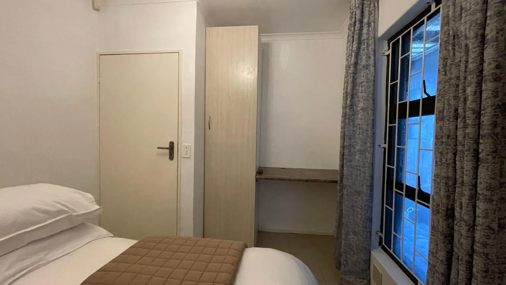 Two Bedroom Apartment Cape Town 0*,