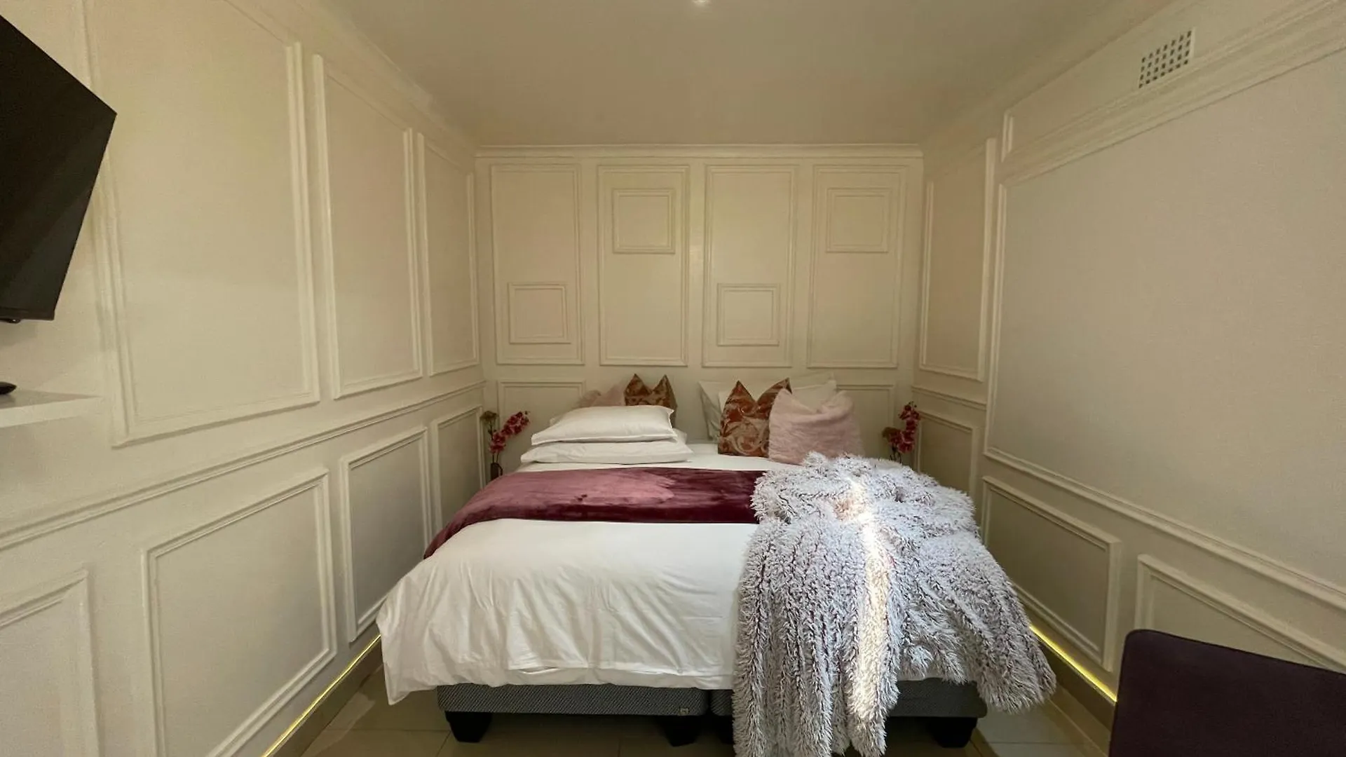 Two Bedroom Apartment Cape Town